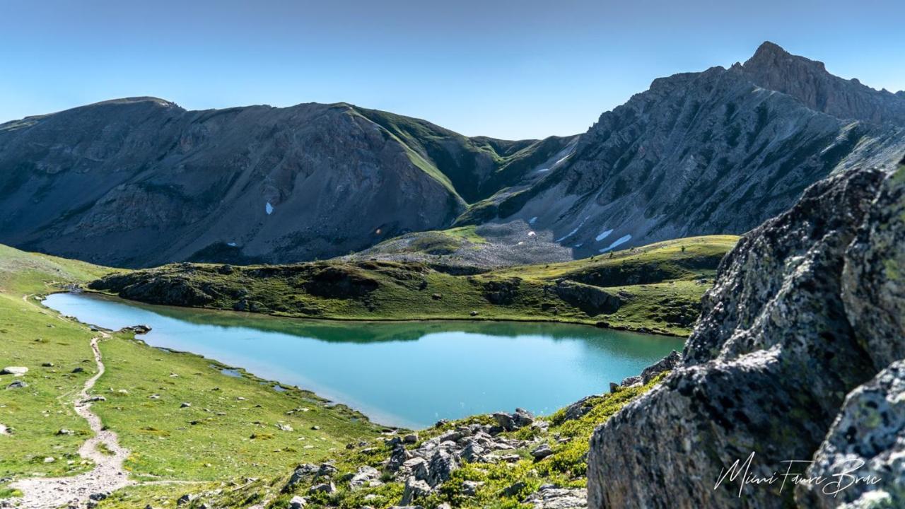 Le Bacchu Ber Panzió Briançon Kültér fotó